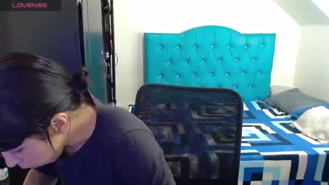 Snapshot of misspurple4 chatting on 01-23-25, 05:13 kassandra online show from 01-23-25, 05:13