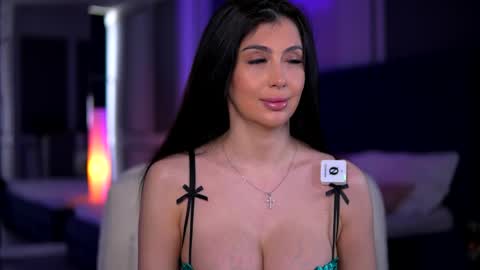 Snapshot of misss_megann chatting on 06-10-26, 08:57 Megann online show from 06-10-26, 08:57