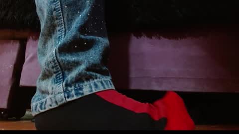 TELL ME MISS online show from 11-13-25, 04:06