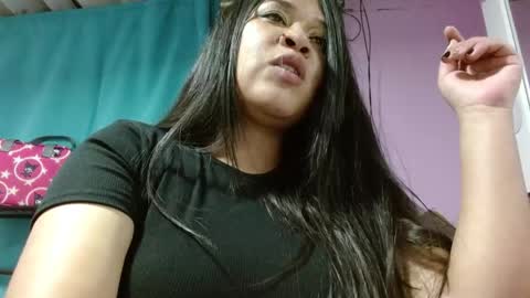 Snapshot of misssam28 chatting on 04-24-26, 11:51 TELL ME MISS online show from 04-24-26, 11:51