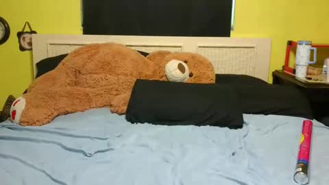 Misssuckalot 3 online show from 01-15-26, 02:32