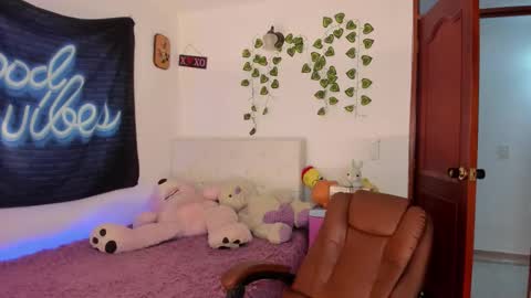  Natalie Texass indepedent model online show from 02-28-26, 04:35