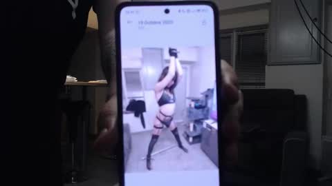 missthon online show from 10-21-25, 08:42