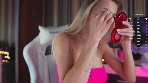 Eva online show from 01-09-25, 06:47