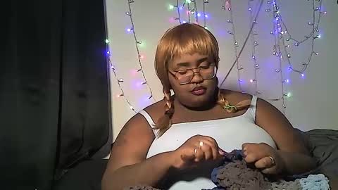 Misstrezzkristina online show from 12-06-24, 03:41