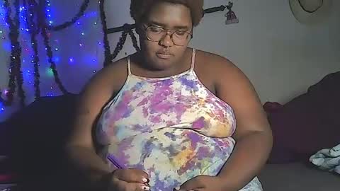 Misstrezzkristina online show from 01-04-25, 03:07