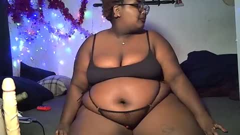 Misstrezzkristina online show from 01-26-25, 03:17