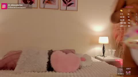 Snapshot of missvaleriaa chatting on 04-20-26, 12:41 Valeria Davila online show from 04-20-26, 12:41