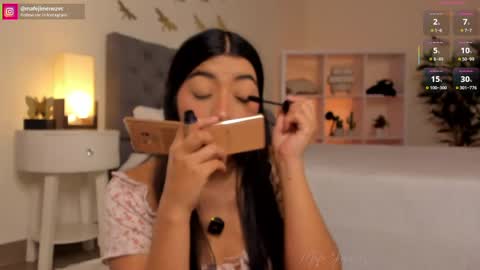 Mafe Jimenez online show from 04-17-26, 01:47