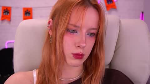 MissVelora online show from 10-29-25, 08:54