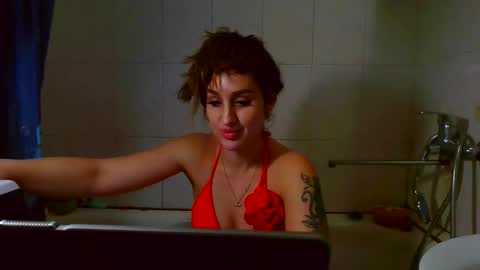 Velvet online show from 04-11-26, 10:14