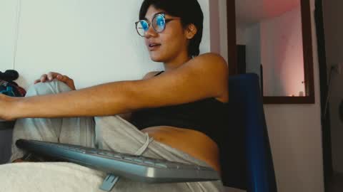 IG MISSVENUSS1 online show from 01-28-25, 05:22