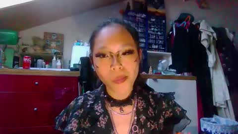 Miss Versatile online show from 05-12-26, 05:10