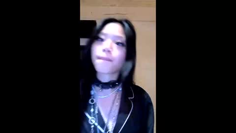 Miss Versatile online show from 05-16-26, 08:07