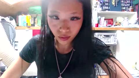 Miss Versatile online show from 06-02-26, 05:37