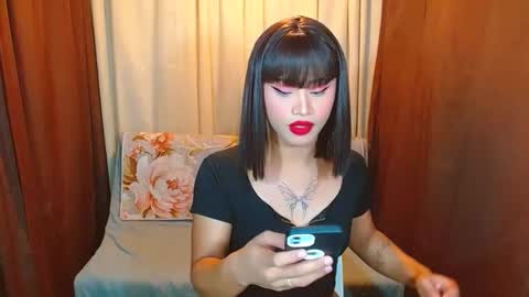 Snapshot of missviolet11 chatting on 10-09-25, 10:57 SweetViolet online show from 10-09-25, 10:57