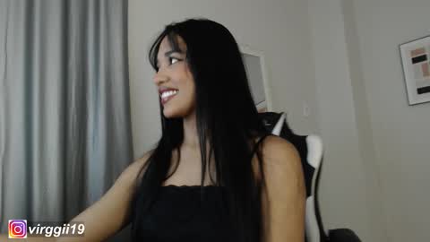 missvirggii online show from 10-10-25, 09:47