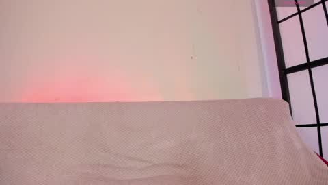 Pau OFmissweetpeach online show from 04-05-26, 11:57