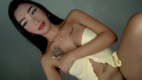 TRIXIE online show from 01-19-25, 01:44