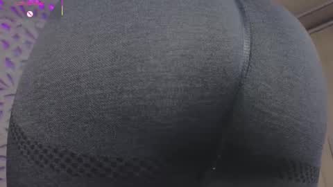 Snapshot of missy_taylor_ chatting on 10-05-25, 05:11 Missy online show from 10-05-25, 05:11