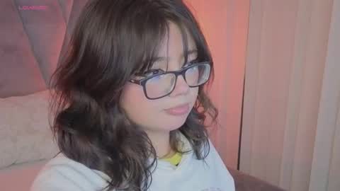 Snapshot of missy_taylor_ chatting on 10-17-25, 08:11 Missy online show from 10-17-25, 08:11