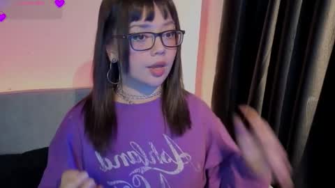 Snapshot of missy_taylor_ chatting on 11-29-25, 12:24 Missy online show from 11-29-25, 12:24