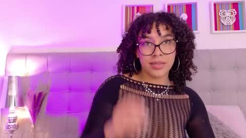 Snapshot of missygainer chatting on 09-28-25, 04:18 Missy Gainer online show from 09-28-25, 04:18