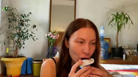 Zlata online show from 09-29-25, 09:03