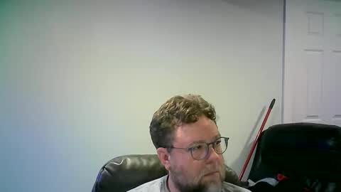 Mr. Happy online show from 11-08-25, 06:02