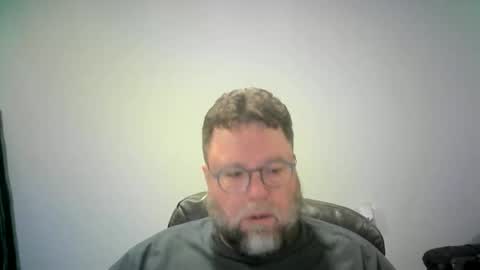 Mr. Happy online show from 11-17-25, 05:57