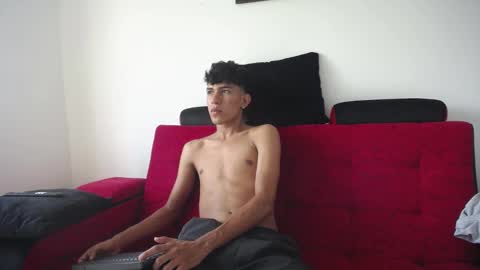 Snapshot of mister_jhonxxx chatting on 12-06-24, 01:44 mister_jhonxxx online show from 12-06-24, 01:44