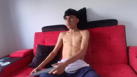 Snapshot of mister_jhonxxx chatting on 12-26-24, 08:42 mister_jhonxxx online show from 12-26-24, 08:42
