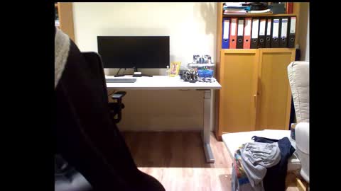 Snapshot of misterbobbyxx chatting on 02-27-25, 11:37 misterbobbyxx online show from 02-27-25, 11:37