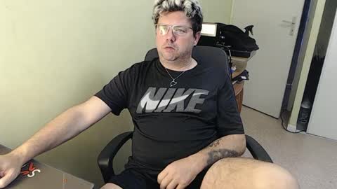 mistercoeur online show from 01-10-25, 03:48