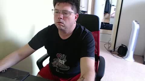 mistercoeur online show from 10-22-25, 03:01