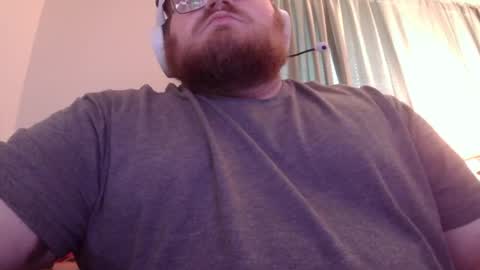 Snapshot of mistermac935 chatting on 09-30-25, 10:48 mistermac935 online show from 09-30-25, 10:48