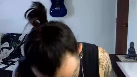 Snapshot of misternocturne chatting on 09-08-25, 04:39 misternocturne online show from 09-08-25, 04:39