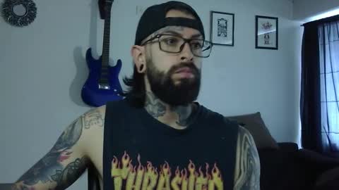 Snapshot of misternocturne chatting on 09-10-25, 04:29 misternocturne online show from 09-10-25, 04:29