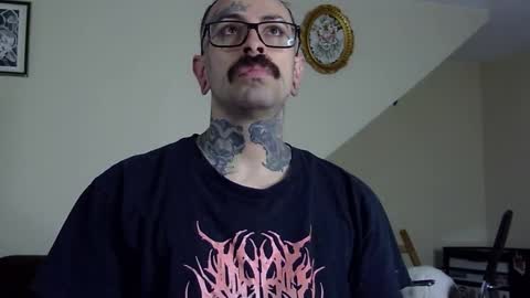 Snapshot of misternocturne chatting on 11-29-25, 04:43 misternocturne online show from 11-29-25, 04:43