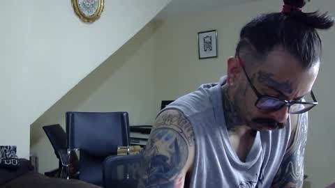 Snapshot of misternocturne chatting on 12-02-25, 02:12 misternocturne online show from 12-02-25, 02:12