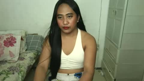 Snapshot of mistik_anax chatting on 10-02-25, 03:52 Daisy online show from 10-02-25, 03:52