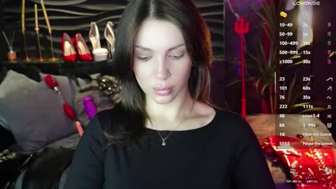 Darsy online show from 10-21-25, 01:45