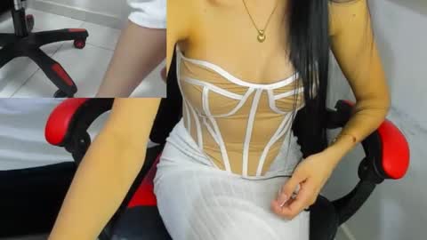 Snapshot of mistress_findom chatting on 09-12-25, 05:29 mistress_findom online show from 09-12-25, 05:29