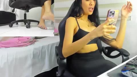 Snapshot of mistress_findom chatting on 09-28-25, 09:53 mistress_findom online show from 09-28-25, 09:53