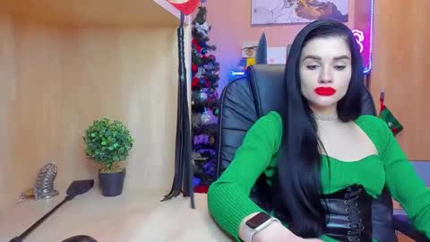 Mistress Kristi online show from 12-06-24, 07:23