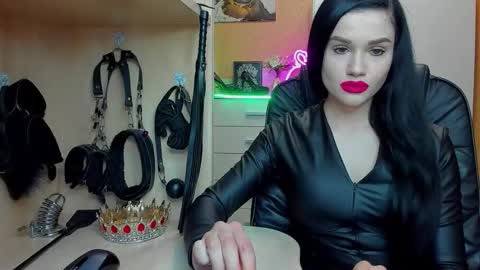 Mistress Kristi online show from 02-10-26, 06:45