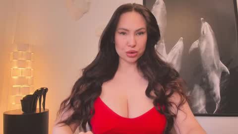 Snapshot of mistress_ninaohnina chatting on 12-13-24, 09:13 Mistress Nina online show from 12-13-24, 09:13