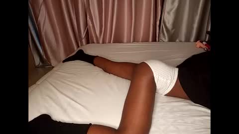 mistress_valentina1 online show from 03-26-26, 12:22