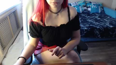 Miss Bailey online show from 01-03-25, 09:04