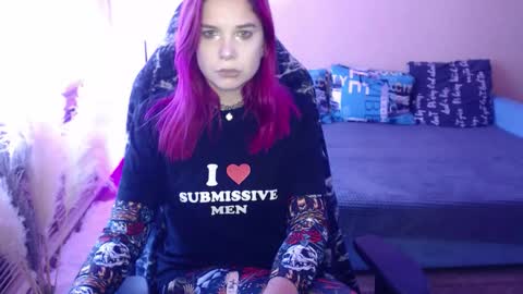 Miss Bailey online show from 09-16-25, 09:21